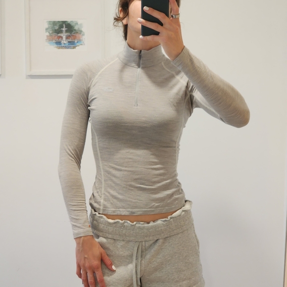 Icebreaker light grey long sleeve size s - Picture 1 of 2